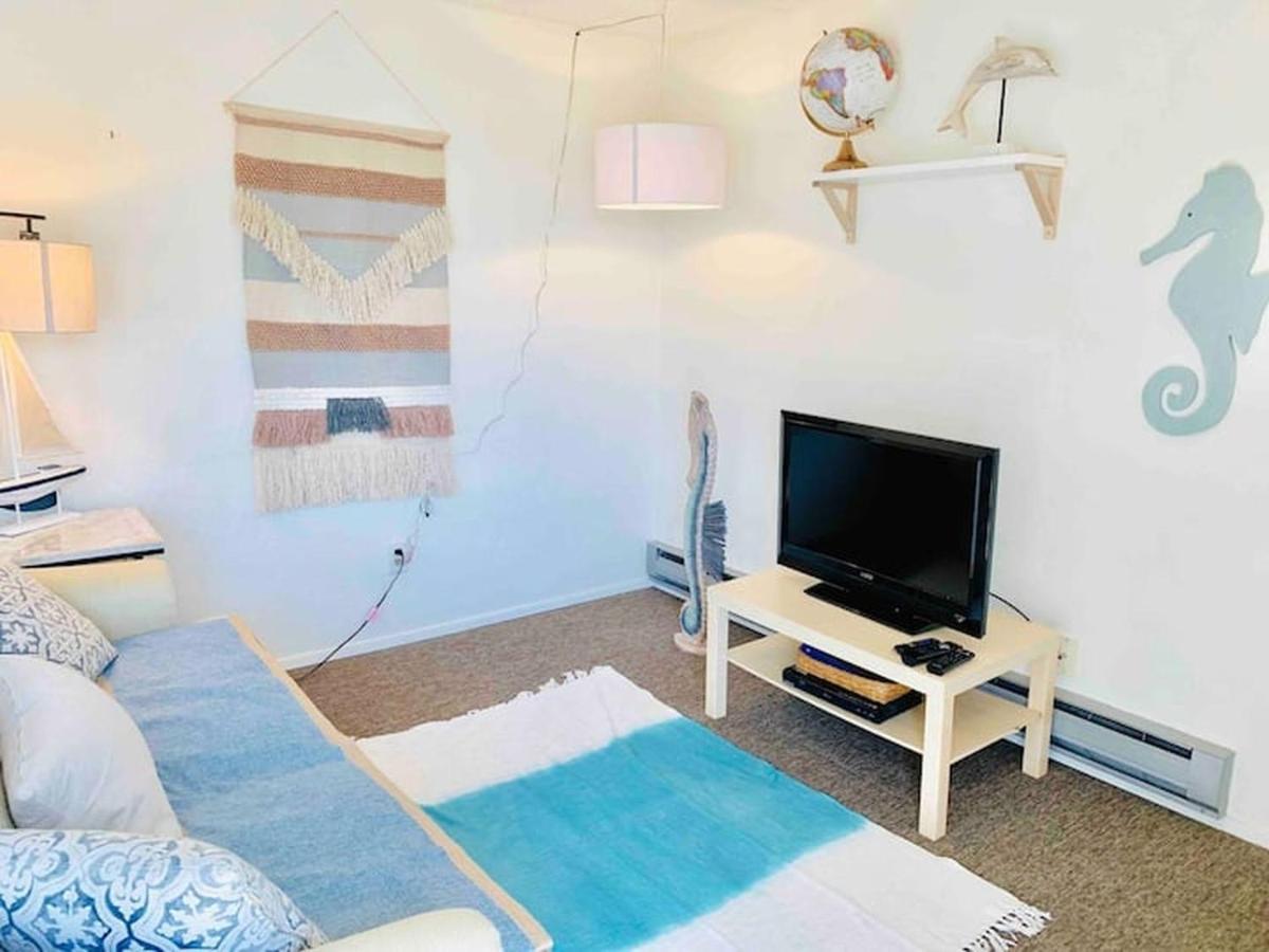 Unique, Convenient, Centrally Located Apartment Kent Bagian luar foto