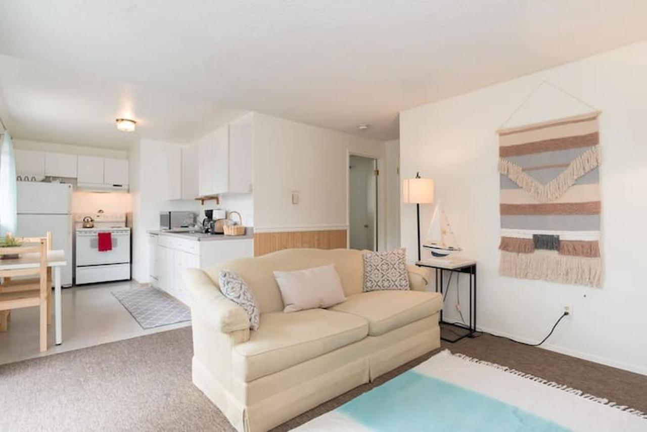 Unique, Convenient, Centrally Located Apartment Kent Bagian luar foto