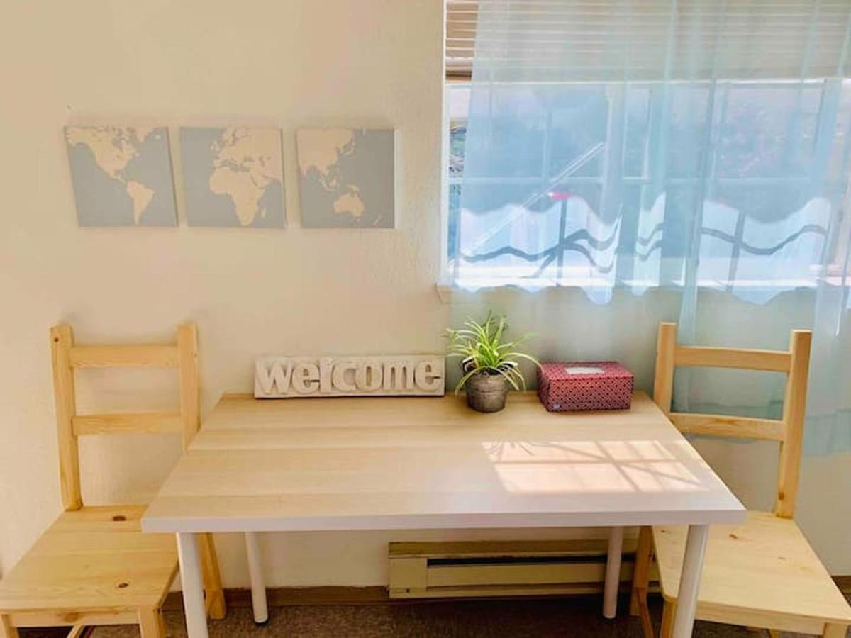Unique, Convenient, Centrally Located Apartment Kent Bagian luar foto