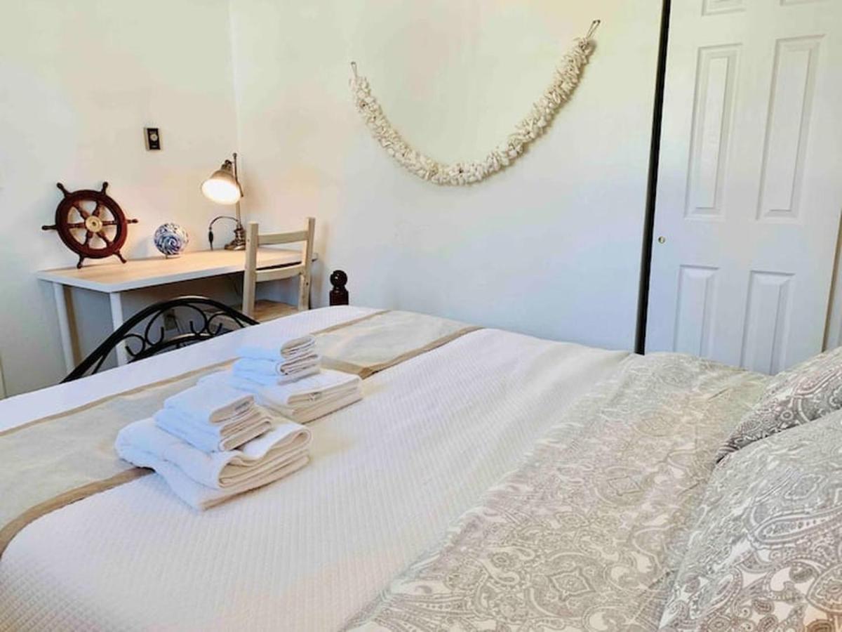 Unique, Convenient, Centrally Located Apartment Kent Bagian luar foto